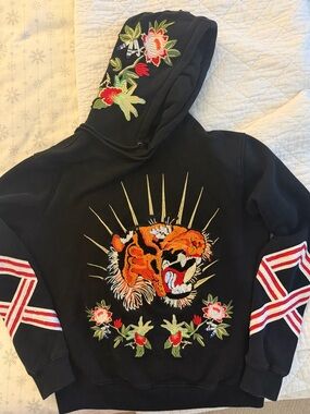 Black Embroidered Tiger Hooded Sweatshirt (M/W)